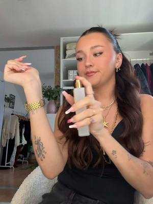 A post by @marylouleloup on TikTok caption: j’aime tellement ce parfum omg 🥹💫🧡 @memoparisofficial 