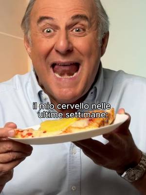 A post by @loziogerry on TikTok caption: Vi devo dire…🍍😂 @cresciutoitaliano 