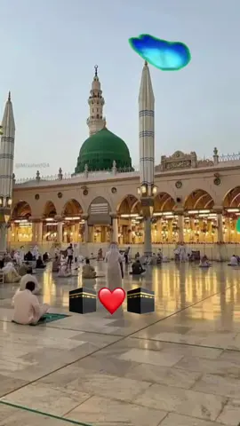 A post by @dua72512 on TikTok caption: #CapCut ##نماز_قائم_کرو_کیا_پتہ_کب_موت_آ_جائے #🕋🕋🕋🕋🕋🤲🤲🤲🤲🤲🤲 #ماں_باپ_کی_خدمت_کرو 