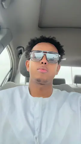 A post by @ on TikTok caption: Jimco wanagsan 😃 #fyp #somalitiktok #foryoupage❤️❤️ #somali #fypdong #somalia #canada_life🇨🇦 #torontolife #xamar #ciyaalxamar #tiktoksomalia #viral_video #muqdisho #fördig #trendingvideo #likе #xyzabc #somaliproud #tiktoksomali 