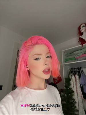 A post by @sera on TikTok caption: bebek nerdesin