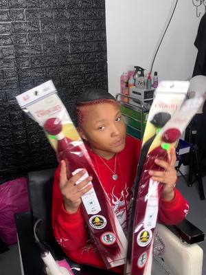 A post by @kenn_comedytv on TikTok caption: Watch me eat this QuickWeave w $10.99 hair #virall #share #xyzbca #followme 