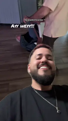 A post by @aldomirandar on TikTok caption: Bueno… lo intenté😂😂😂 #memes #comedia #humor #reacción #Aldomirandar 