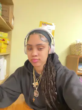 A post by @manuelaaaaa_05 on TikTok caption: Excuse me for my gangsta ways #lgbt #fyp 