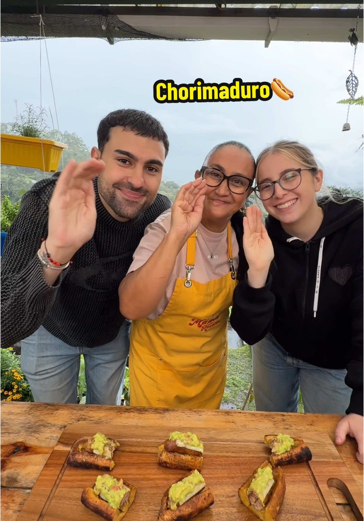 A post by @lamamadelasrecetas on TikTok caption: Chori maduro 🌭🍌 