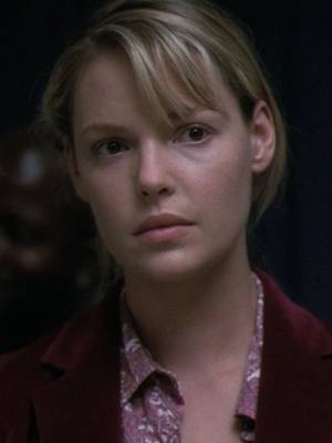 A post by @hulu on TikTok caption: It’s time for an Izzie Stevens #Throwback 💚 Now streaming: #GreysAnatomy #Greys20 #IzzieStevens #AlexKarev