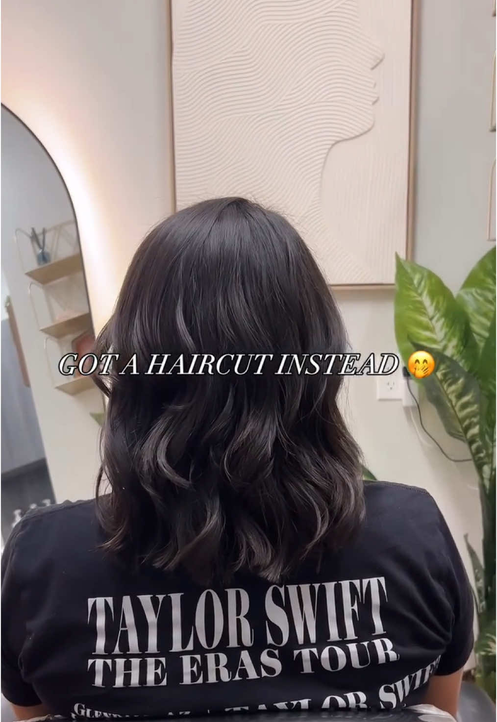 A post by @bmariee3 on TikTok caption: Getting your hair done is apart of Mental Health ☝🏽 #fyp #SelfCare #haircareessentials #htxhairstylist #texashairstylist  #sugarlandhairstylist #richmondtxhairstylist 