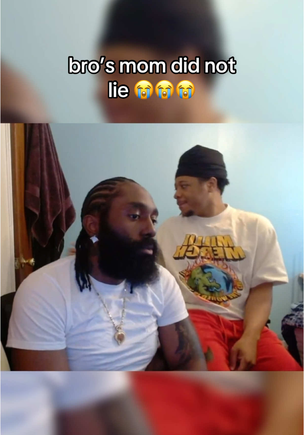 A post by @twitchojaysuave on TikTok caption: Twitch: OjaySuave #funny #ojaysuave #fat #chubby 