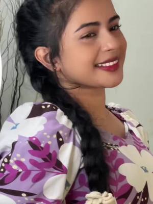 A post by @nethmikanchanasewwandi on TikTok caption: අම්මා 🌸#nethmi✨🦋 #foryoupage #nethmikanchanasewwandi #trending 