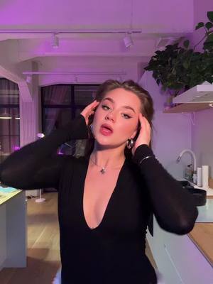A post by @katushaadushkina on TikTok caption: у вас тоже это в мозге?