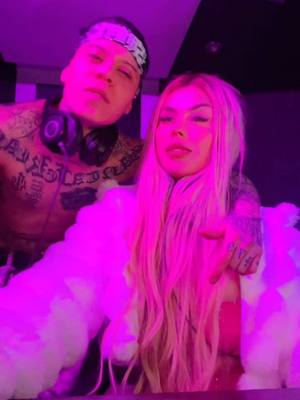 A post by @mona_rodriguez13 on TikTok caption: EN GRABACIONES para el nuevo video,.ayer viernes 🫶🏻🫦🥴en gto @Santa Fe Klan  #santafeklan #parati #viral #guanajuato #leongto #angelquezada #fypシ 
