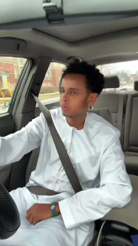 A post by @ on TikTok caption: 🤍 #fyp #foruyou #somalitiktok #somali #fypdong #canada_life🇨🇦 #toronto #xamar #ciyaalxamar #tiktoksomalia #viral_video #viral_video #muqdisho #fördig #trendingvideo #likе #xyzabc #somaliproud #tiktoksomali  #CapCut 