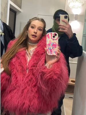 A post by @chetverkam on TikTok caption: тгк: четвёрка