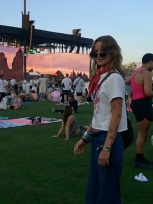 A post by @annabananaxdddd on TikTok caption: running around in my favorite festival attire @H&M ad