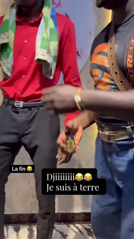 A post by @farignoumamounass on TikTok caption: @Farignouma sacbatigui 😂@farignouma BF🇧🇫🇧🇫 77841616 @Farignouma Kayes 84848500 @farignouma sevaré 7455 @Farignouma🇨🇮🇨🇮 0710526506 @sanoudecor78885288 
