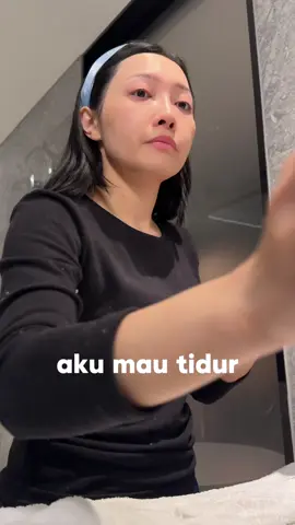A post by @lizzebethmuaa on TikTok caption: kalo kalian stepnya lebih banyak dari aku ya??