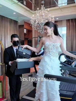 A post by @aonsomrutai on TikTok caption: Share my happiness, Share a Coke 💖✨ @Coca-Cola Thainamthip Shop  #aonsomrutai #ThankYouKateyki #billionaire #luxurylife  #ส่งCokeให้ #คุณอยากส่งCokeให้ใคร #ThanksCoke