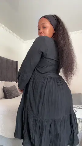 A post by @khanyisa_jaceni on TikTok caption: 🤰🏽 #bottomline #drafts #pregnancy 