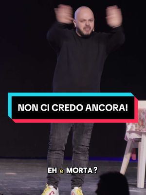 A post by @mandrake1984real on TikTok caption: IERI HO CONOSCIUTO IL LINGUAGGIO DEI DELFINI! VI ASPETTO A TEATRO! DATE IN BIO!