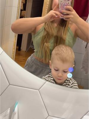 A post by @daniela_virlan on TikTok caption: Сажали помидоры 🍅😁