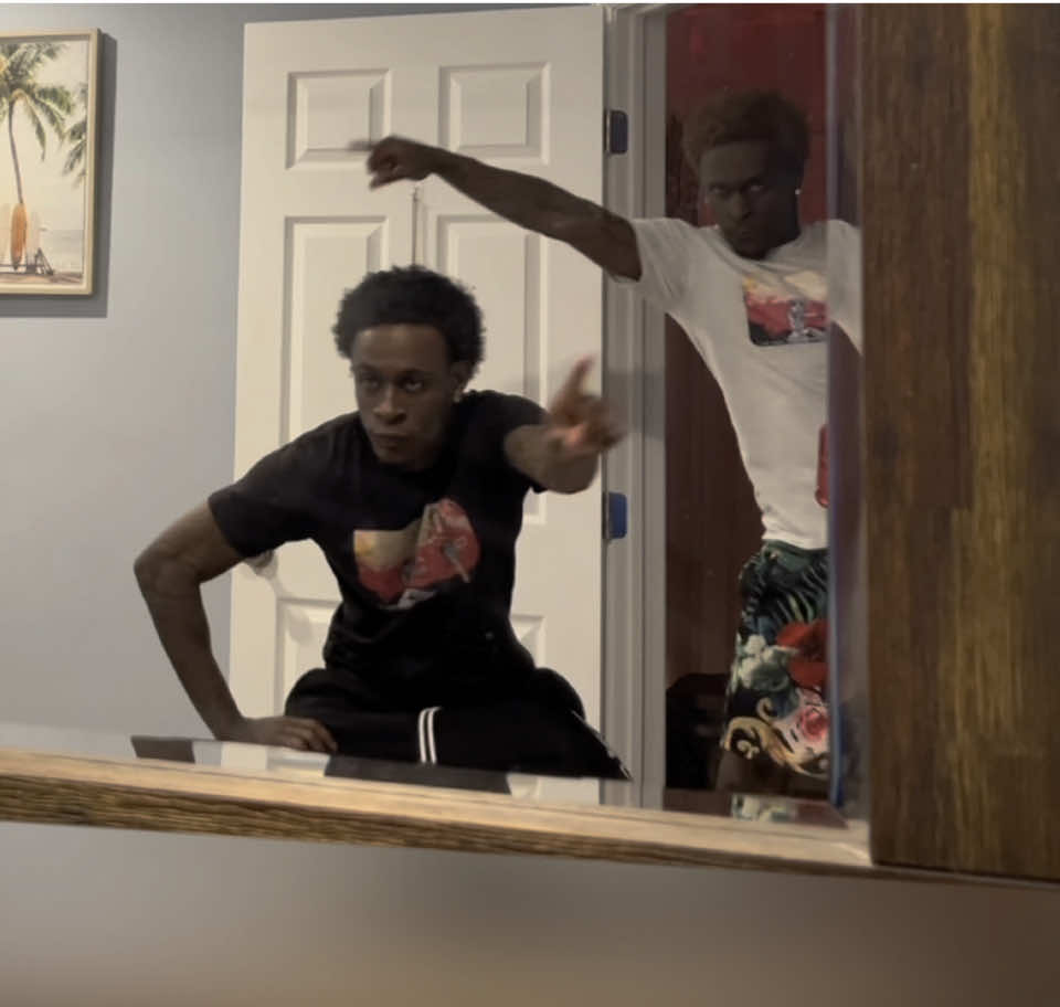 A post by @tr0uble2x on TikTok caption: @💫💫💫 - 1942🫵🏾🥃  #fypシ゚viral  #trouble2x #fyp #viral #trendingvideo #hitdemfolks 
