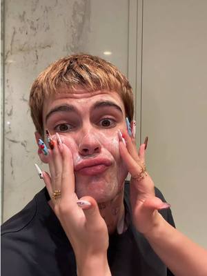 A post by @vyperr on TikTok caption: #SkinCare 
