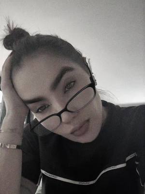 A post by @paolajarapj on TikTok caption: Cuando te levantas hartaaaaaa 😏🤭