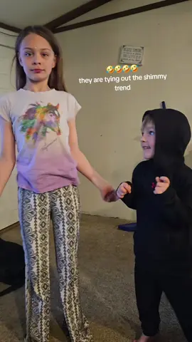A post by @lexikidd on TikTok caption: #trend #funny #lovethem #viral 