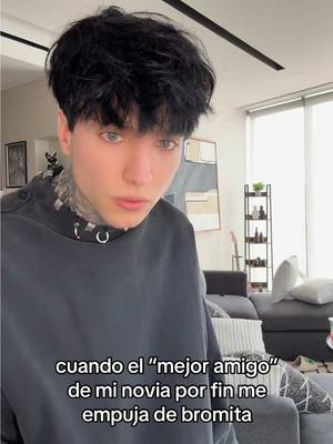 A post by @therealcry on TikTok caption: por fin llegó mi momento #fyp #parati #cry #humor 