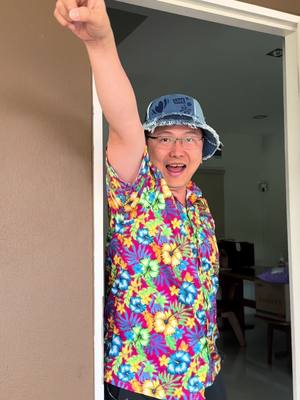 A post by @unpunkman on TikTok caption: ไปเที่ยวสงกรานต์เชียงใหม่กัน #songkran2025 #พี่ปังรณกร #สอนเล่นtiktokแบบมืออาชีพ #สงกรานต์เชียงใหม่