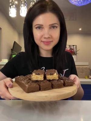 A post by @recepti_wow on TikTok caption: Батончики своими руками #десерты 