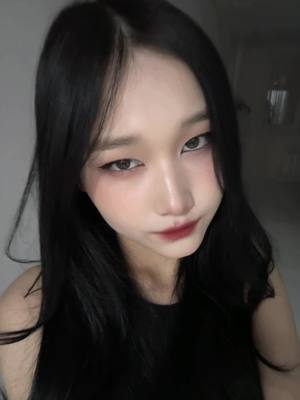 A post by @lunamccall.moon on TikTok caption: 🐈‍⬛🐾 / Inst : lunamoonmccall 
