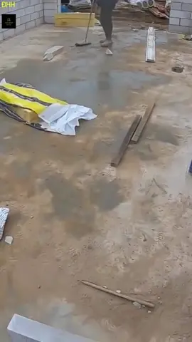 A post by @buildermanvlog on TikTok caption: #bricklayer #brick #viral #foryou #construction