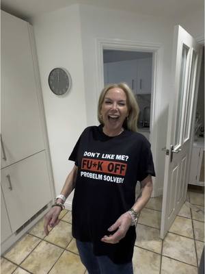 A post by @georgebxggs on TikTok caption: The way she absolutely LOVED it 🤣🤣 #mum #funny 