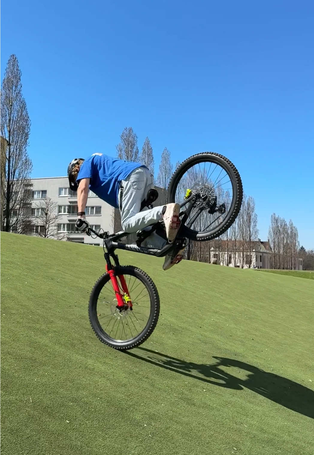 A post by @wibmergabriel on TikTok caption: The last trick made it just perfect! 🙏🙂‍↕️ #fyp #foryou #viral #fürdich #fürdich #fypシ #fy 