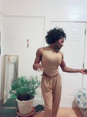 A post by @dyvon on TikTok caption: You might think right