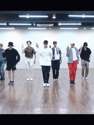 A post by @giuss_tizia on TikTok caption: Italians BTS #bangtanboys #btsdance #gaia #bts2025 