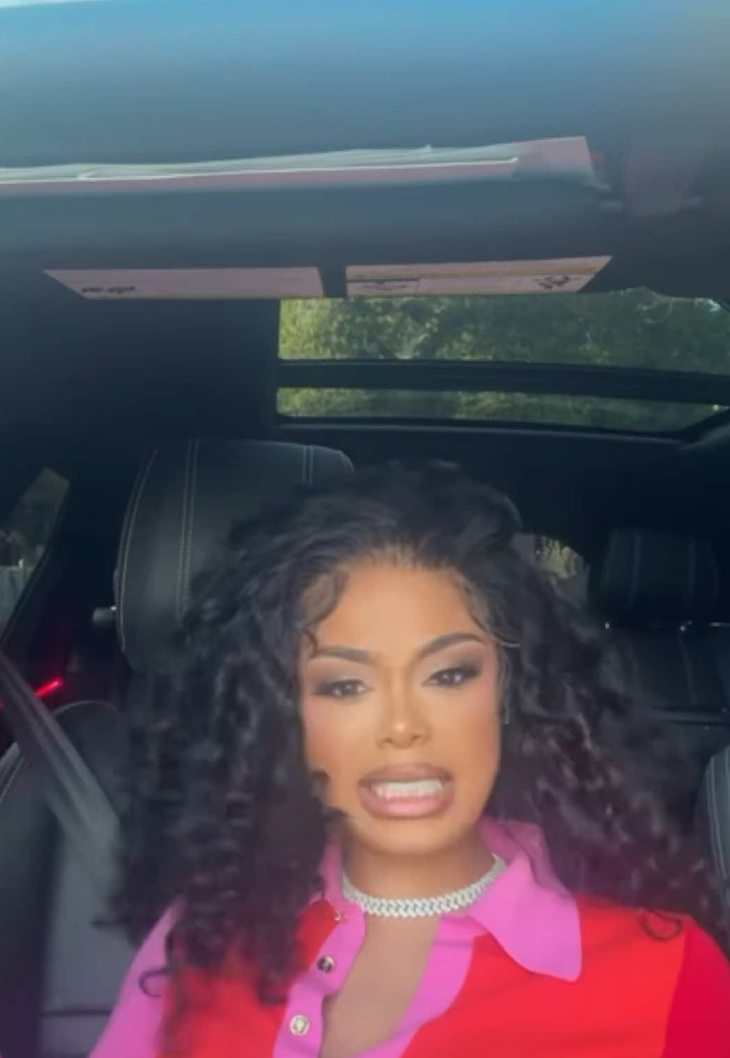 A post by @ladylondon on TikTok caption: Drop. Dead. Gorgeous. 