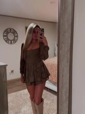 A post by @deerslayingmama on TikTok caption: #foryoupage #viralvideo #south 