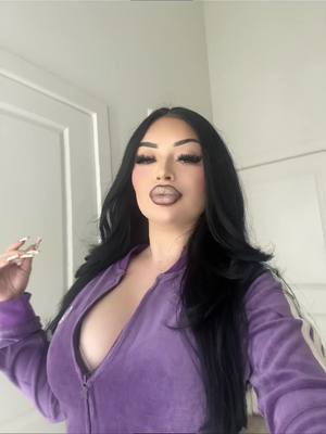 A post by @babessdreaa on TikTok caption: 💋#fypシ #foryoupage #nickiminaj #bodybyraventracy @bodybyraventracy 