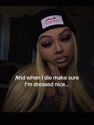 A post by @preslie.jade2002 on TikTok caption: 🕊️💕 #hugneeded 