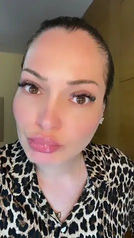 A post by @joanajohana on TikTok caption: #parati #hashtags #pentrutine🇪🇸🇷🇴 