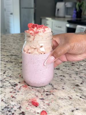 A post by @buhhhhreeee on TikTok caption: SHUT UP…thx in advance 👍🏾 | #biteswithbuhhhhreeee #food #foodie #easyrecipe #dessert 