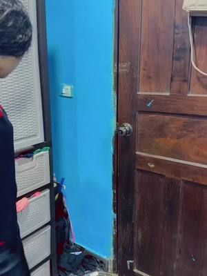 A post by @josuecardona44 on TikTok caption: Ase un sonido raro la puerta 😱😂#parati#video#josuecardona44 @Condesa044 muchas gracias por tanto apollo mi gente bella bendiciones 🥺🙏🏻