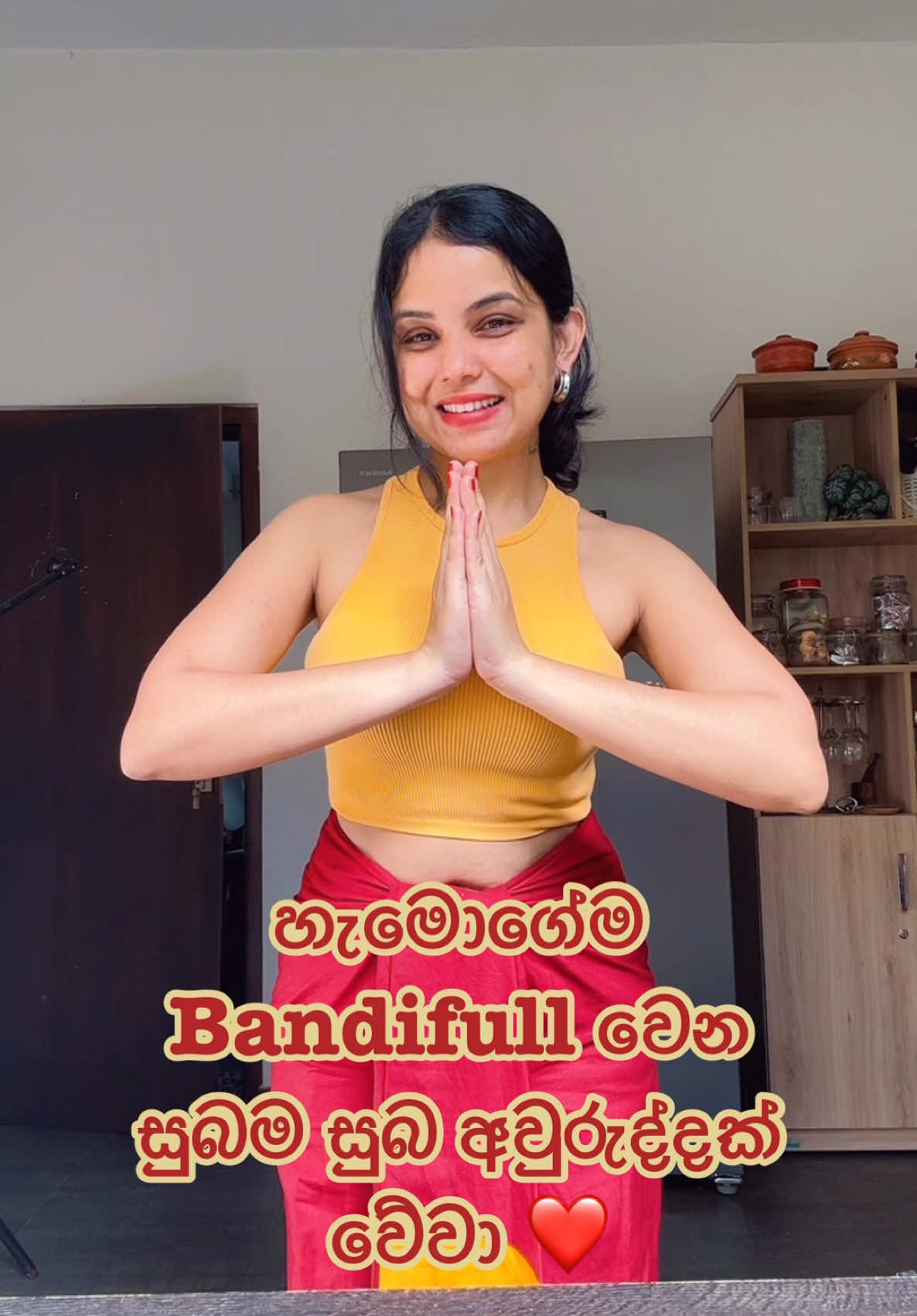 A post by @bandifull on TikTok caption: හැමොගේම Bandifull වෙන සුබම සුබ අලුත් අවුරුද්දක් වේවා ❤️ #awurudu #srilanka #foodtiktok #bandifull 