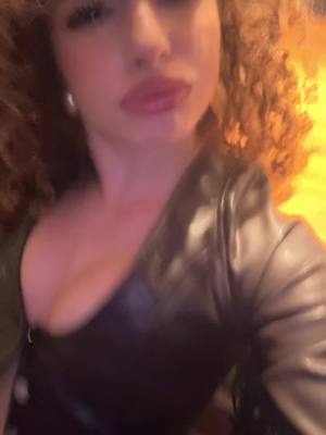 A post by @eliana.kalogeras on TikTok caption: Busy woman