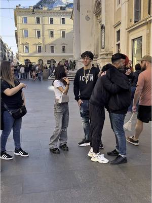 A post by @kingroma1802 on TikTok caption: Doveva andare così 😂