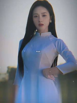 A post by @hoaa.hanassii on TikTok caption: Bánh mì ram ram là gì vậy ạ  #CapCut 