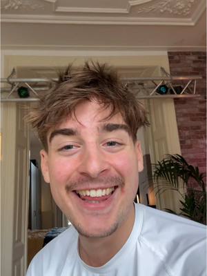A post by @akaluuk on TikTok caption: Laten we Nederland een mooiere plek maken!! Link is te vinden in bio 🥹 In samenwerking met #NationaleJeugdStrategie @Nationale Jeugdraad 
