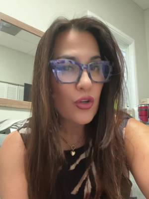 A post by @brunausaflorida_official on TikTok caption: Kush me doni se e ka gabim? per mua te dy 